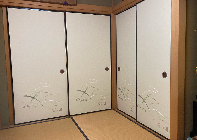 居間向き襖の画像