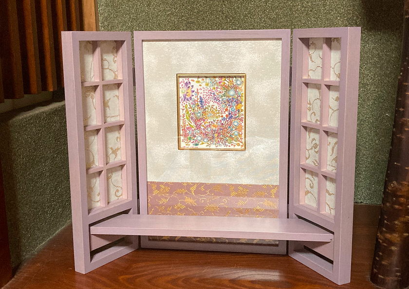 台付き三曲ミニ屏風の画像